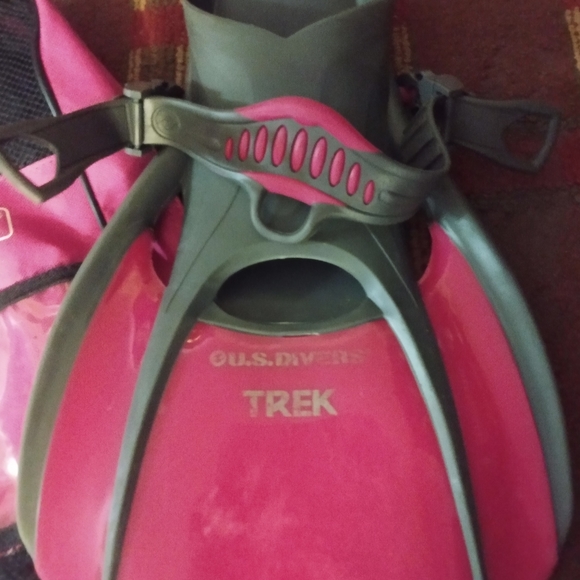 US Divers Diva II Mask Island Dry, Snorkel Treck Fins Scuba Set - Picture 5 of 8